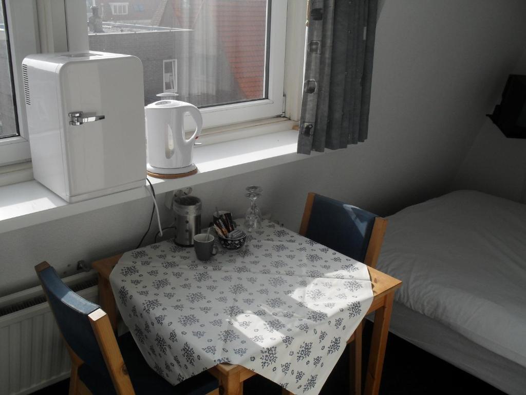 Pension Maris Зандворт Номер фото